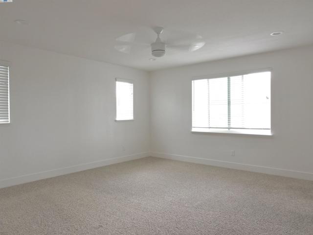 Image 14 of 23 For 5725 Misty Wind Ct