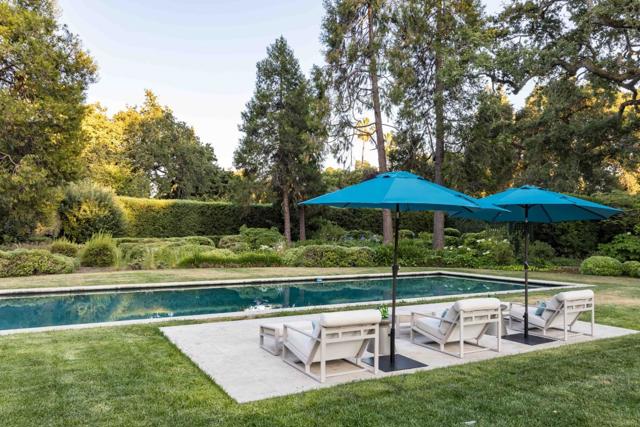 188 Fair Oaks Lane, Atherton CA: https://media.crmls.org/mediaz/b36560dd-c2af-4e8b-8ac4-ae59668c10d7.jpg