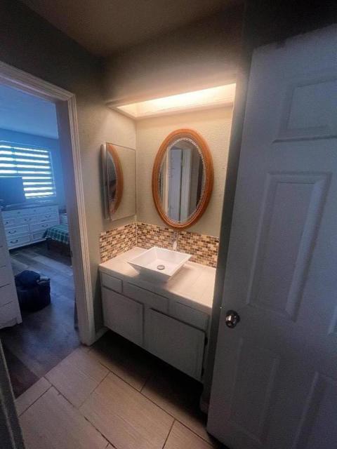 423 Tierra Avenue, Soledad CA: https://media.crmls.org/mediaz/b366941e-eeaf-4442-93e6-ba4922242294.jpg