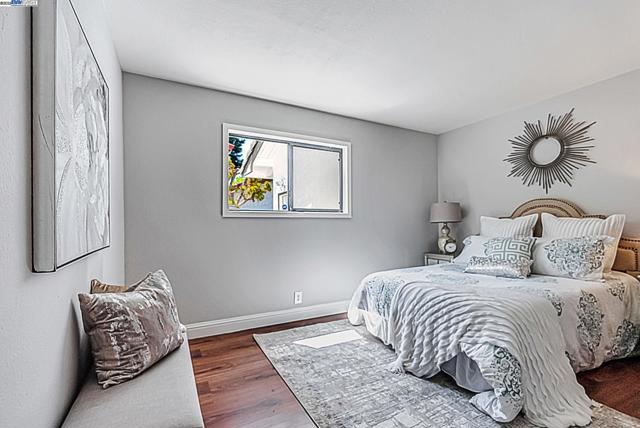 39622 Benavente Ave, Fremont CA: https://media.crmls.org/mediaz/b367bdcd-73d6-4c61-a138-c13137ae438f.jpg