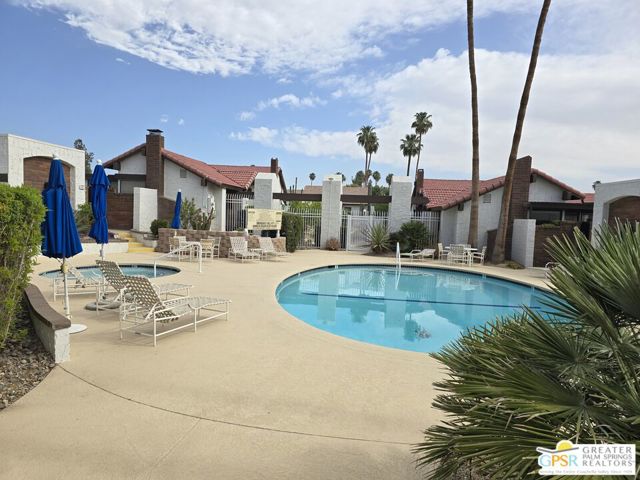 2545 Gene Autry Trail, Palm Springs, California 92264, 2 Bedrooms Bedrooms, ,2 BathroomsBathrooms,Condominium,For Sale,Gene Autry,24403867