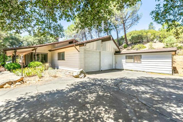 Detail Gallery Image 3 of 48 For 28721 Lebanon Rd, Pine Valley,  CA 91962 - 4 Beds | 3 Baths