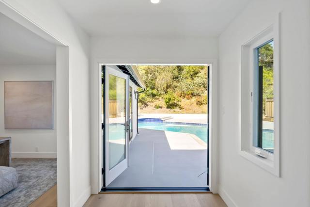 1556 Cherrywood Drive, San Mateo CA: https://media.crmls.org/mediaz/b369e845-285b-4134-ba5b-d2a6bd025d89.jpg