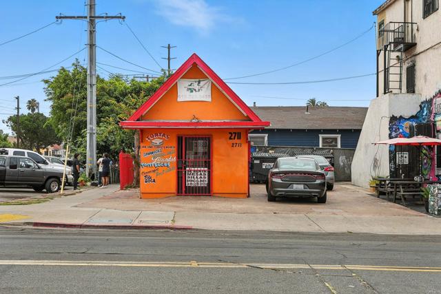 Detail Gallery Image 6 of 13 For 2701 11 Imperial Ave, San Diego,  CA 92102 - – Beds | – Baths