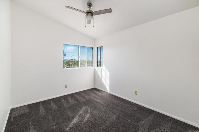 Detail Gallery Image 18 of 26 For 1149 Cochise Ct, Vista,  CA 92084 - 4 Beds | 3 Baths