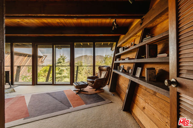 6894 Pacific View Drive, Los Angeles CA: https://media.crmls.org/mediaz/b36b704e-acf6-4bb2-995c-5f23a8c713da.jpg