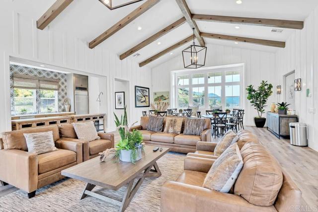 35805 E Shetland Hls, Fallbrook CA: https://media.crmls.org/mediaz/b36b80f8-003d-4449-b286-b979b70885d8.jpg