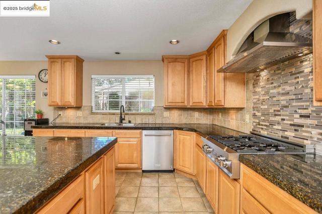 197 Branbury Dr, Campbell CA: https://media.crmls.org/mediaz/b36bc28d-8124-4d53-baba-339ed7dc94fd.jpg