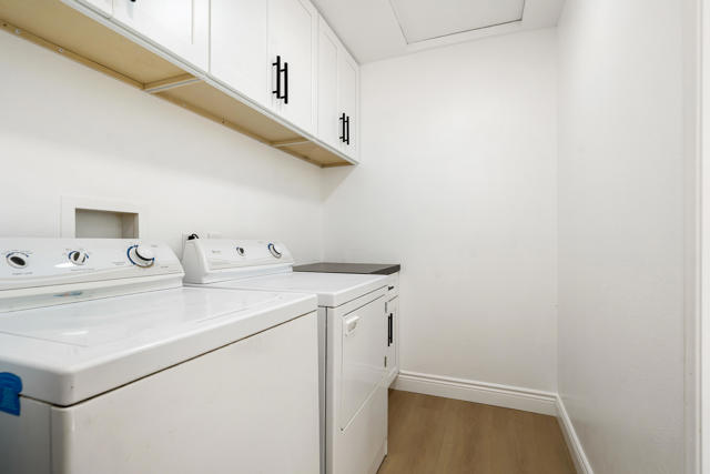 77787 Saint Croix Drive, Palm Desert CA: https://media.crmls.org/mediaz/b36c5809-c917-4a25-9c41-35ca1d41dfec.jpg