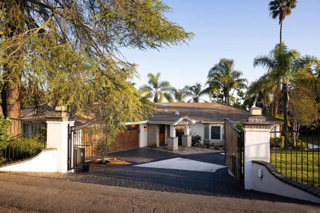 15017 Skyridge Road, Poway CA: https://media.crmls.org/mediaz/b36cc2d2-5c44-4420-a041-0038a7ea9921.jpg