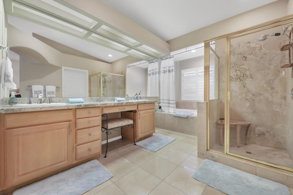 MLS #219136122DA image #23