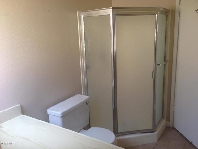 Detail Gallery Image 11 of 17 For 7208 Village 7, Camarillo,  CA 93012 - 2 Beds | 2 Baths