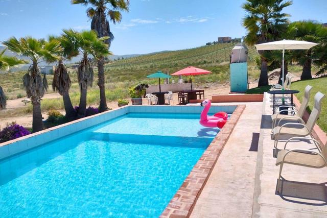 Detail Gallery Image 6 of 15 For 53 Tierra Santa, –,  – 27707 - 3 Beds | 1 Baths