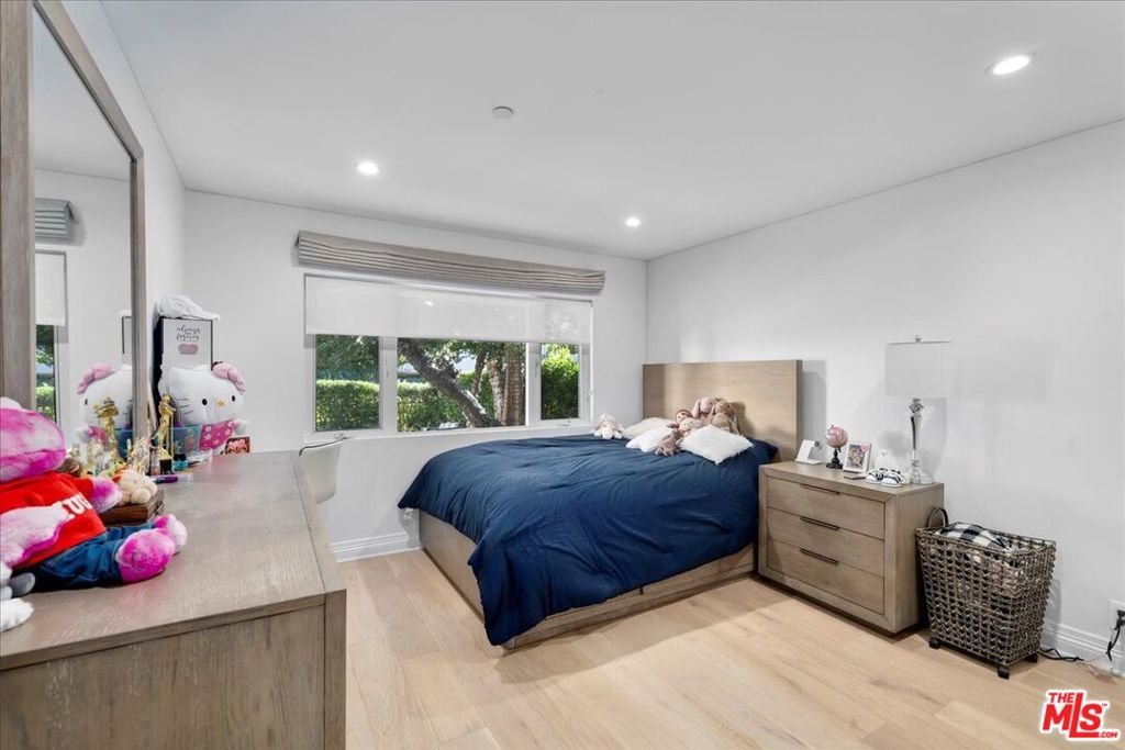 3819 Sherview DriveSherman Oaks img 35