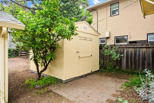 30 Clinton Street, Redwood City CA: https://media.crmls.org/mediaz/b371cde3-63f2-4825-8ec9-0ad3d496949b.jpg