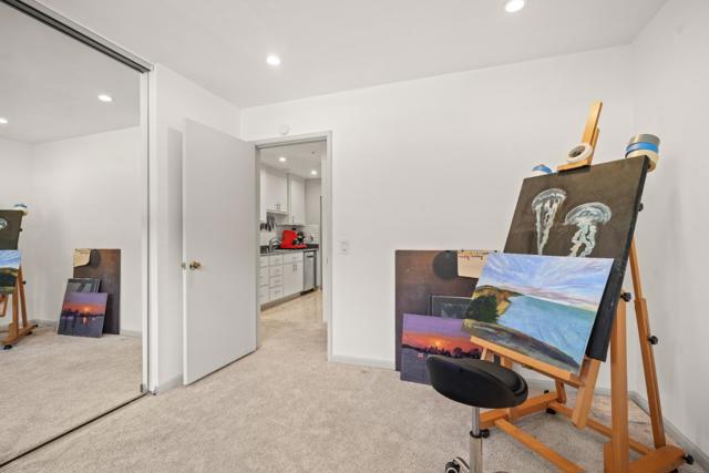 4008 Farm Hill Boulevard, Redwood City CA: https://media.crmls.org/mediaz/b371f97f-3c35-4c66-9841-b645141c8f5a.jpg