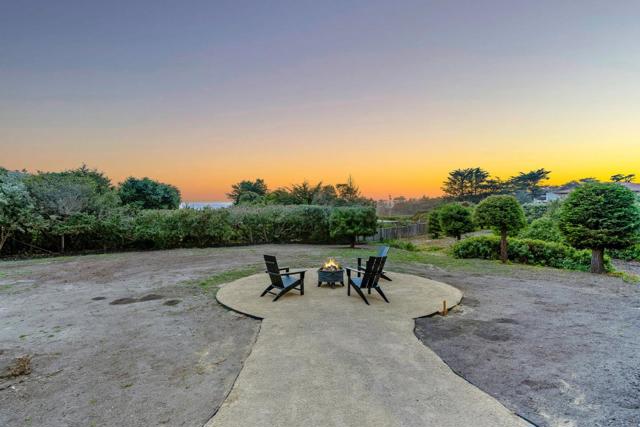 11 Yankee Point Drive, Carmel CA: https://media.crmls.org/mediaz/b37301ce-726e-47fe-babf-cb82c72be49d.jpg