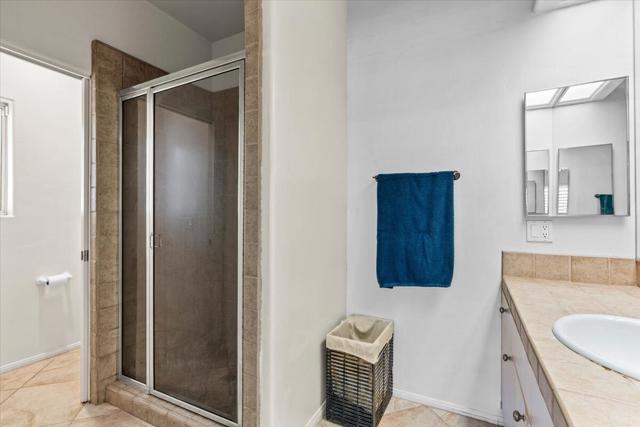 43920 Culebra Lane Lane, Bermuda Dunes CA: https://media.crmls.org/mediaz/b373e1a5-f3a8-4c71-926c-5f181ecaf386.jpg