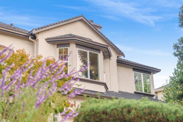 2360 Sunflower Circle, Gilroy CA: https://media.crmls.org/mediaz/b373eaf2-4654-436c-9e14-f6254b18b800.jpg