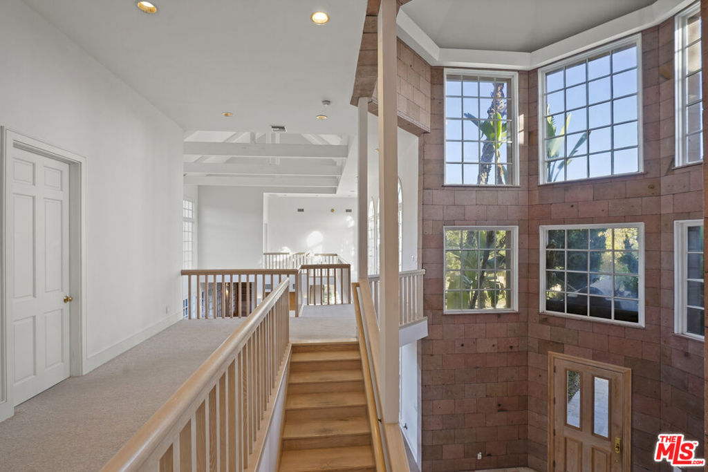 MLS #25602713 image #39