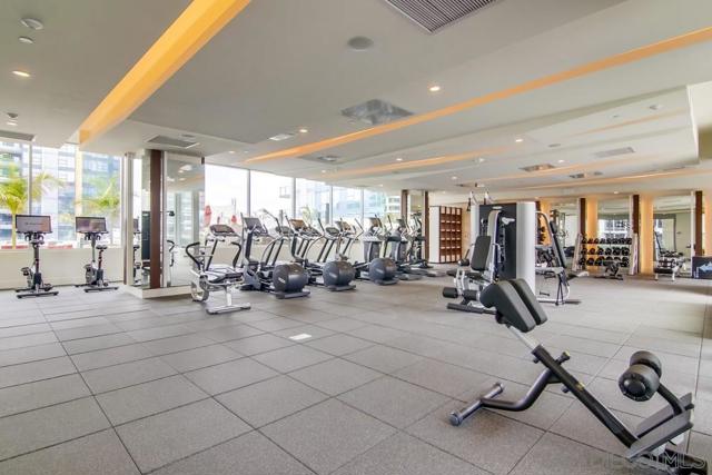 1388 Kettner Blvd, San Diego CA: https://media.crmls.org/mediaz/b3747984-0220-482c-aed6-ef2b35556652.jpg