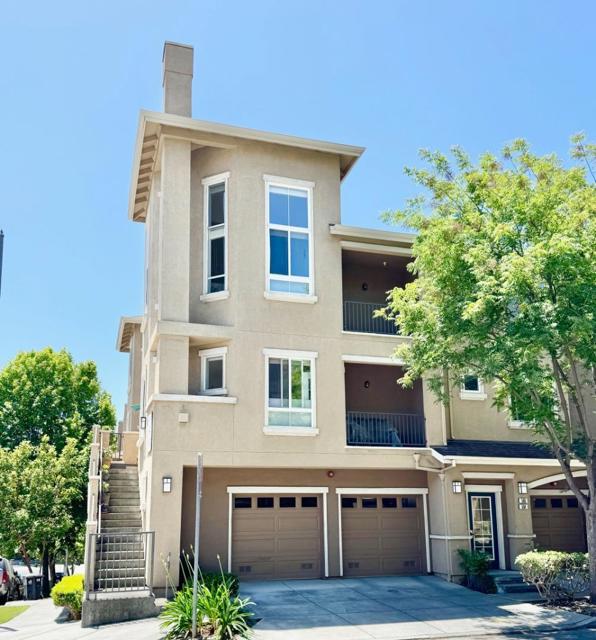 504 Tower Hill Avenue, San Jose CA: https://media.crmls.org/mediaz/b374b67f-346b-488b-9975-e680475492ec.jpg