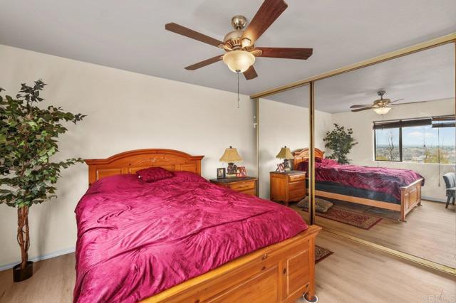 4971 Vista Pl, San Diego CA: https://media.crmls.org/mediaz/b374cd0b-5fc5-453b-ba4a-6de51b59b990.jpg