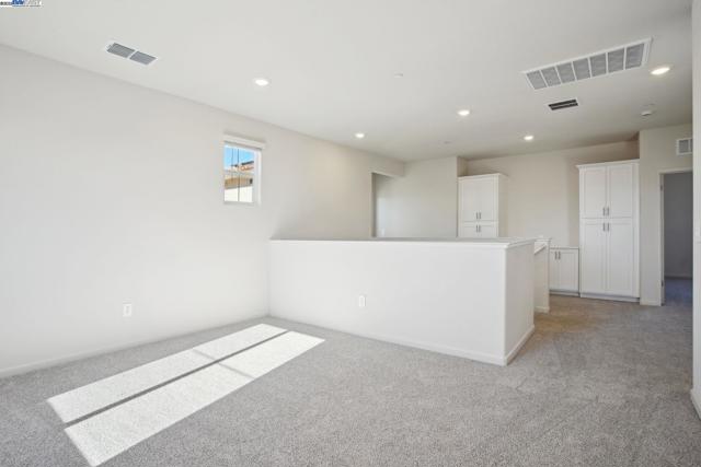 5337 Cardinal St, Antioch CA: https://media.crmls.org/mediaz/b3758ff5-8732-42a9-a228-eca197ba1f56.jpg