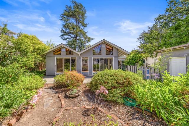 14 Nevada Street, Redwood City CA: https://media.crmls.org/mediaz/b37637f7-00d2-4c06-8c99-9bea861247db.jpg