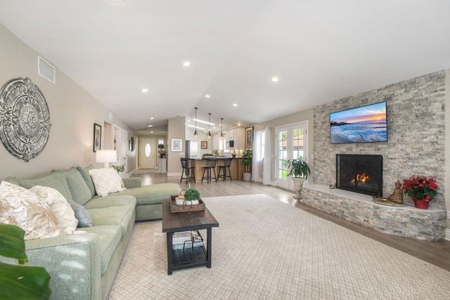 Detail Gallery Image 2 of 55 For 5413 Fairgreen Way, Bonsall,  CA 92003 - 3 Beds | 3 Baths