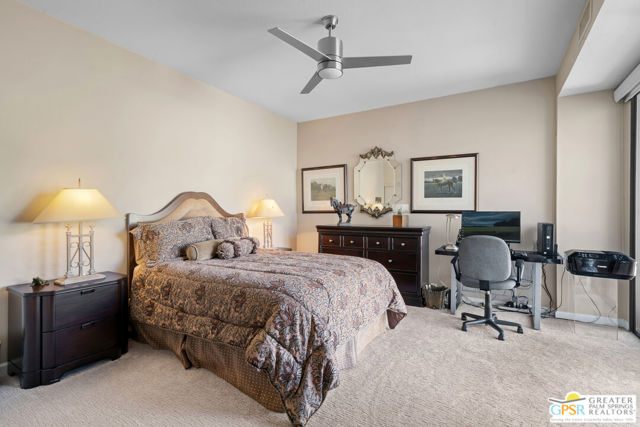 138 Desert West, Rancho Mirage CA: https://media.crmls.org/mediaz/b3773fea-0f59-47c4-8249-6e3f4dbfa67d.jpg