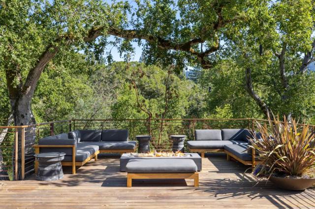 22 Grove Drive, Portola Valley CA: https://media.crmls.org/mediaz/b37a2f65-98a4-47a5-a540-137712525346.jpg