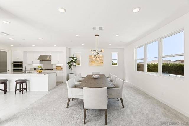 6513 Fischer Way, San Diego CA: https://media.crmls.org/mediaz/b37a3fe7-a316-4184-a615-1b22d5cfe89b.jpg