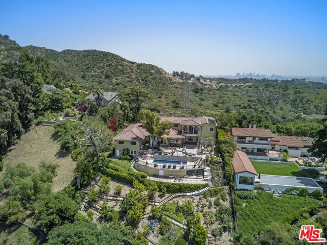 3595 Wonder View Drive, Los Angeles, California 90068, 5 Bedrooms Bedrooms, ,5 BathroomsBathrooms,Single Family Residence,For Sale,Wonder View,24391313