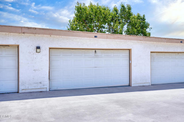 Detail Gallery Image 38 of 59 For 2713 Antonio Dr #110,  Camarillo,  CA 93010 - 2 Beds | 2 Baths