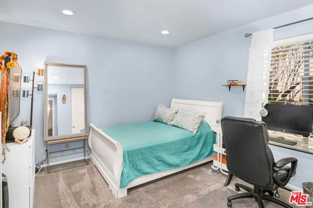 236 North Louise Street, 103 photo 8