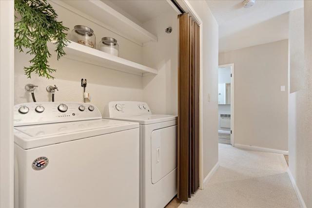 Image 21 of 56 For 858 Apricot Avenue B