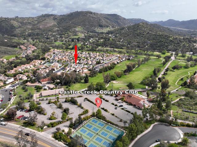 29720 Gracilior Drive, Escondido CA: https://media.crmls.org/mediaz/b37c888b-45f3-4ec5-9ee6-5517ce59ab94.jpg