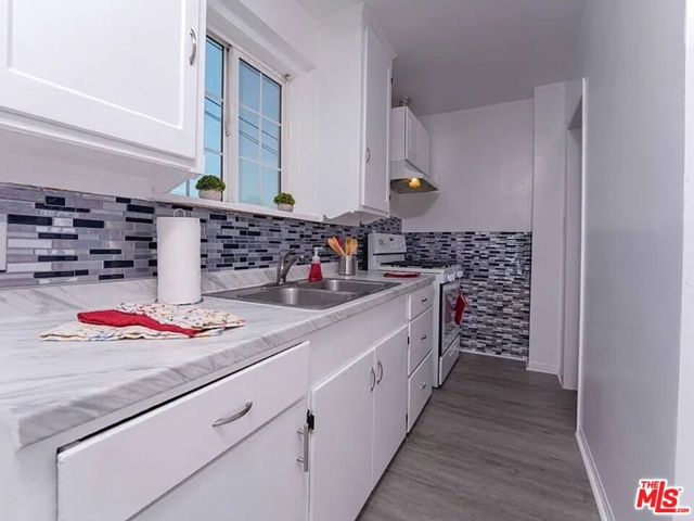 4260 City Terrace Drive, Los Angeles CA: https://media.crmls.org/mediaz/b37db784-5e0d-42bb-ba82-e61187024453.jpg