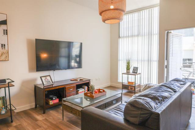 120 Island Ave, San Diego, California 92101, ,1 BathroomBathrooms,Condominium,For Sale,Island Ave,250034796SD