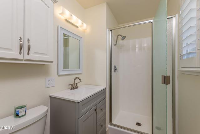 901 Decatur Avenue, Ventura CA: https://media.crmls.org/mediaz/b37df9a3-4748-4ee3-82c7-987b6f401f51.jpg