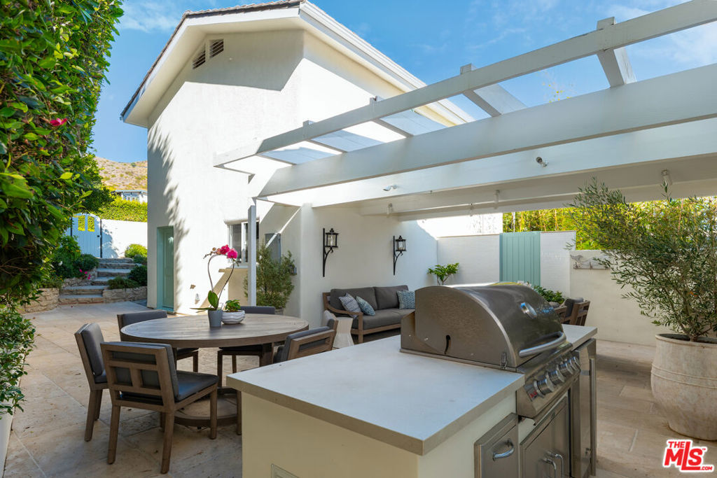 MLS #25517623 image #6