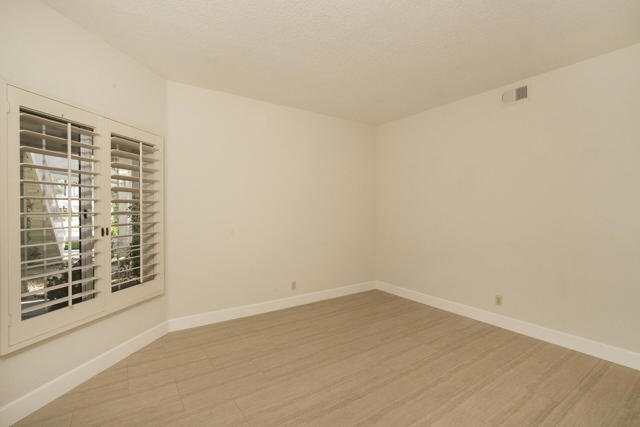 705 Vista Lago Circle N, Palm Desert, CA 92211