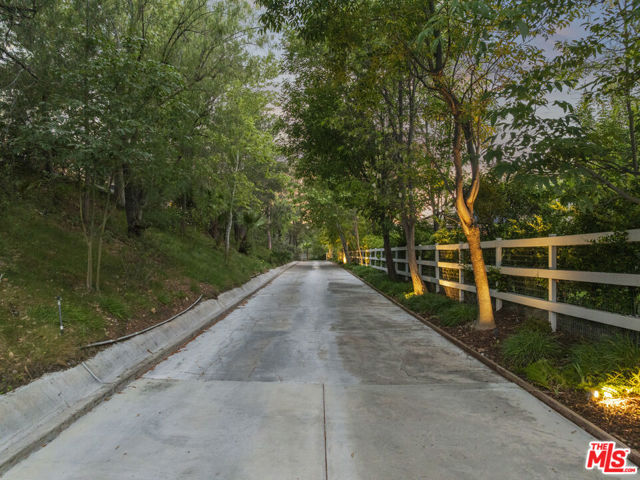 Image 2 of 64 For 26954 Whitehorse Place