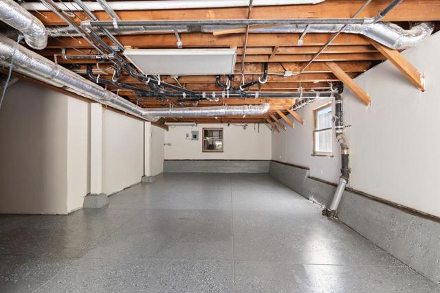 351 Elder Avenue, Millbrae CA: https://media.crmls.org/mediaz/b37f6fe1-d191-403c-be5e-2b3ff4d950b1.jpg