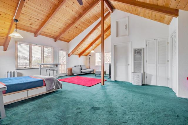 135 Seabreeze Place, Aptos CA: https://media.crmls.org/mediaz/b38010cc-eaae-47d4-a9b9-150eca14e27c.jpg
