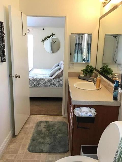 1624 S HIGHWAY, Manteca CA: https://media.crmls.org/mediaz/b3810fd4-9ca7-4e49-a24c-85d7f1b6a45f.jpg