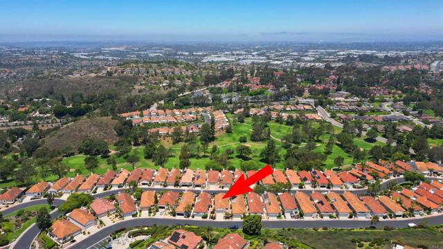 1265 Camino Lorado, San Marcos CA: https://media.crmls.org/mediaz/b3827e10-ad03-4f2d-a997-030311d7d317.jpg