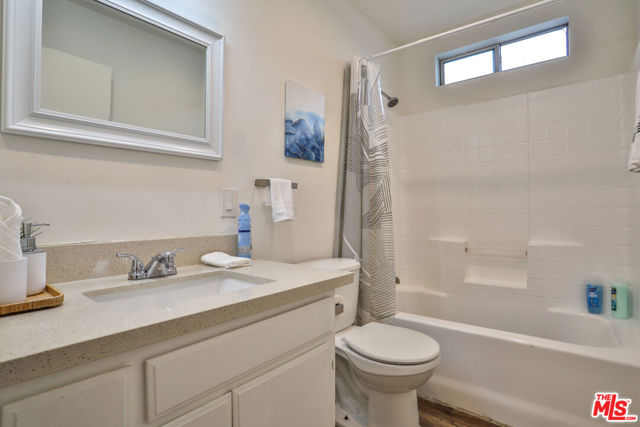 1540 N Bronson Avenue, Los Angeles CA: https://media.crmls.org/mediaz/b382c9f1-9353-4cad-a5fd-0e0346c14b3f.jpg
