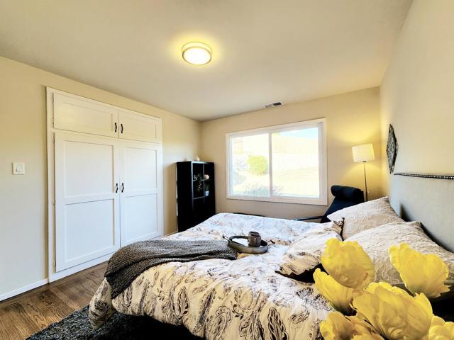 218 Forest View Drive, South San Francisco CA: https://media.crmls.org/mediaz/b383f413-bea9-43a8-83ae-a1814eb510e7.jpg
